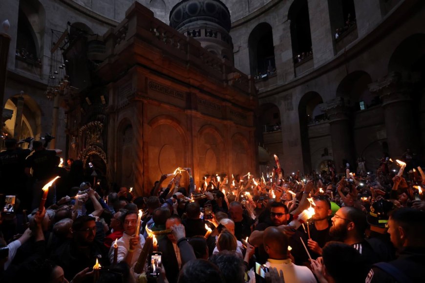 Thousands attend Jerusalem 'Holy Fire' rite for Orthodox Easter