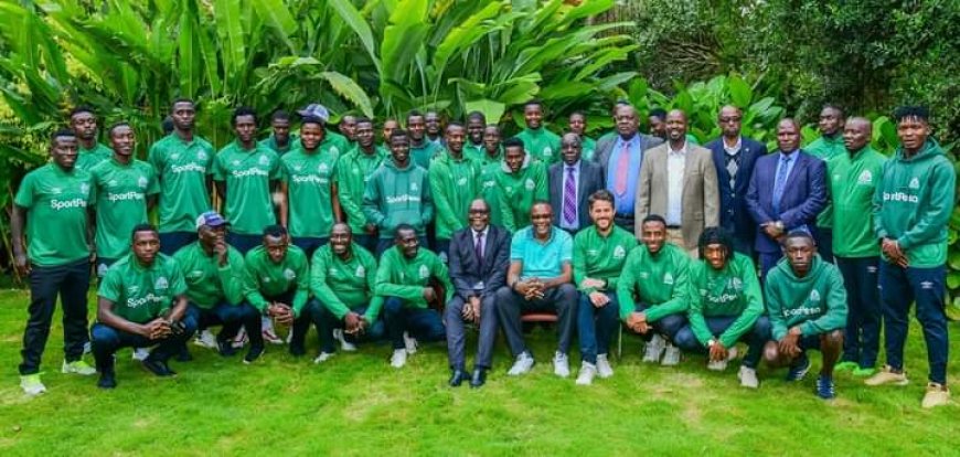 CS Owalo hands Sh800, 000 to Gor Mahia players, pledges a bus