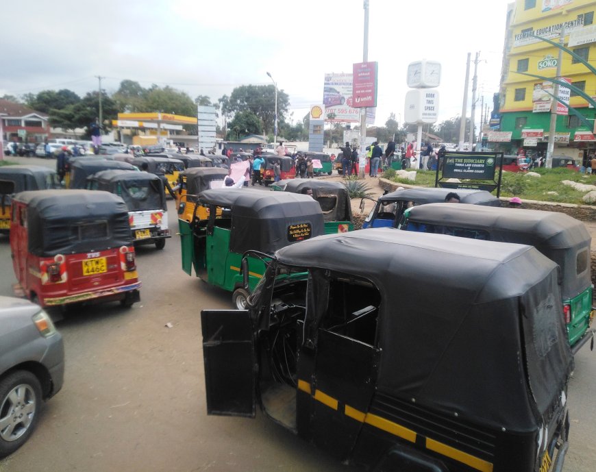 Tuktuk operators protest over alleged harassment by Mungiki criminal gang