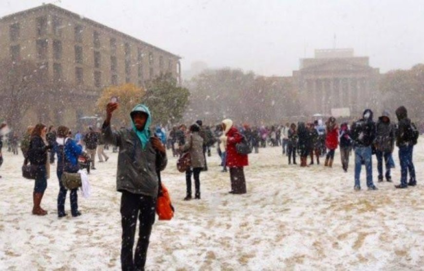 South Africa's Johannesburg sees rare snowfall on Monday