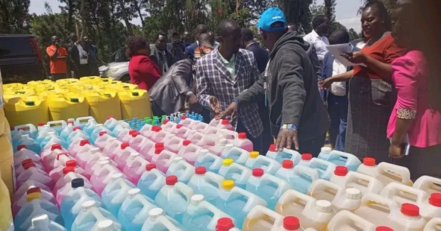 Meru National Polytechnic donates detergents to promote community hygiene