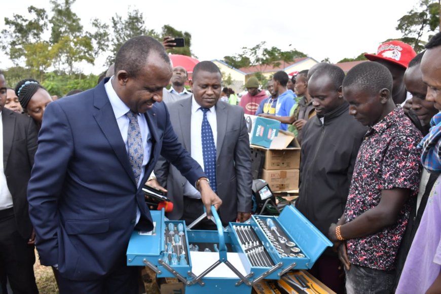 93 Makueni youth, Women get tools of trade to boost Business