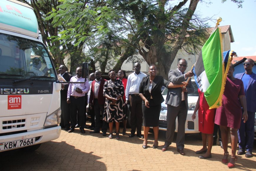 Busia County receives a mobile X-ray truck