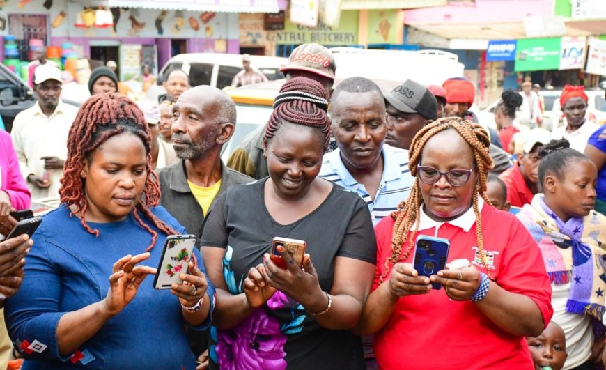 Traders elated as free WIFI hotspot is launched at Gakira market