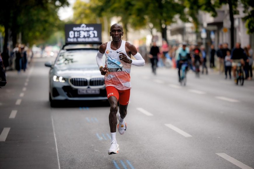 Kipchoge ‘breaks silence' over Kiptum’s marathon world record