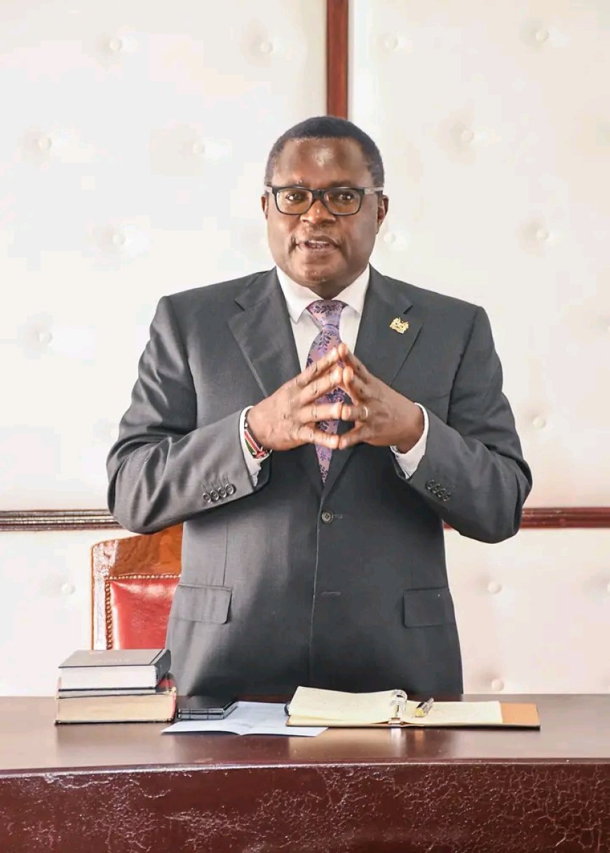 Governor urges Accountants to Embrace professionalism