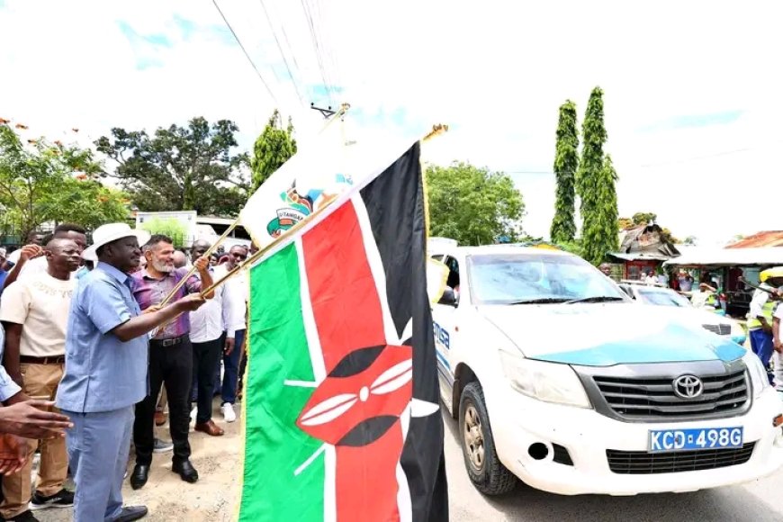 Raila Flags off Medical consignment for Mombasa health facilities