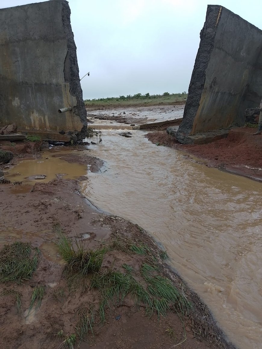 Umoja Mbuyu dam in Nyandarua north bursts its walls