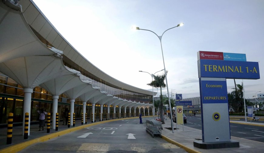 Aviation workers hold procession ahead of strike