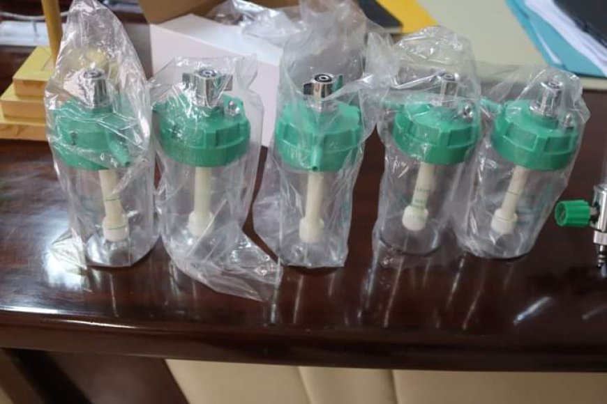 Jaramogi Oginga hospital receives equipment to boost oxygen therapy services